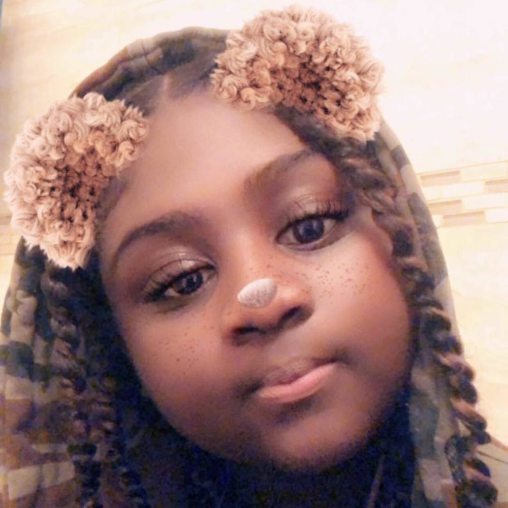 Meet your Posher, Emma